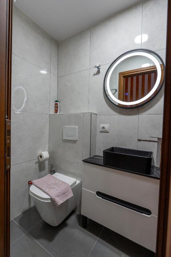Gegest Hotel Theth Bagian luar foto