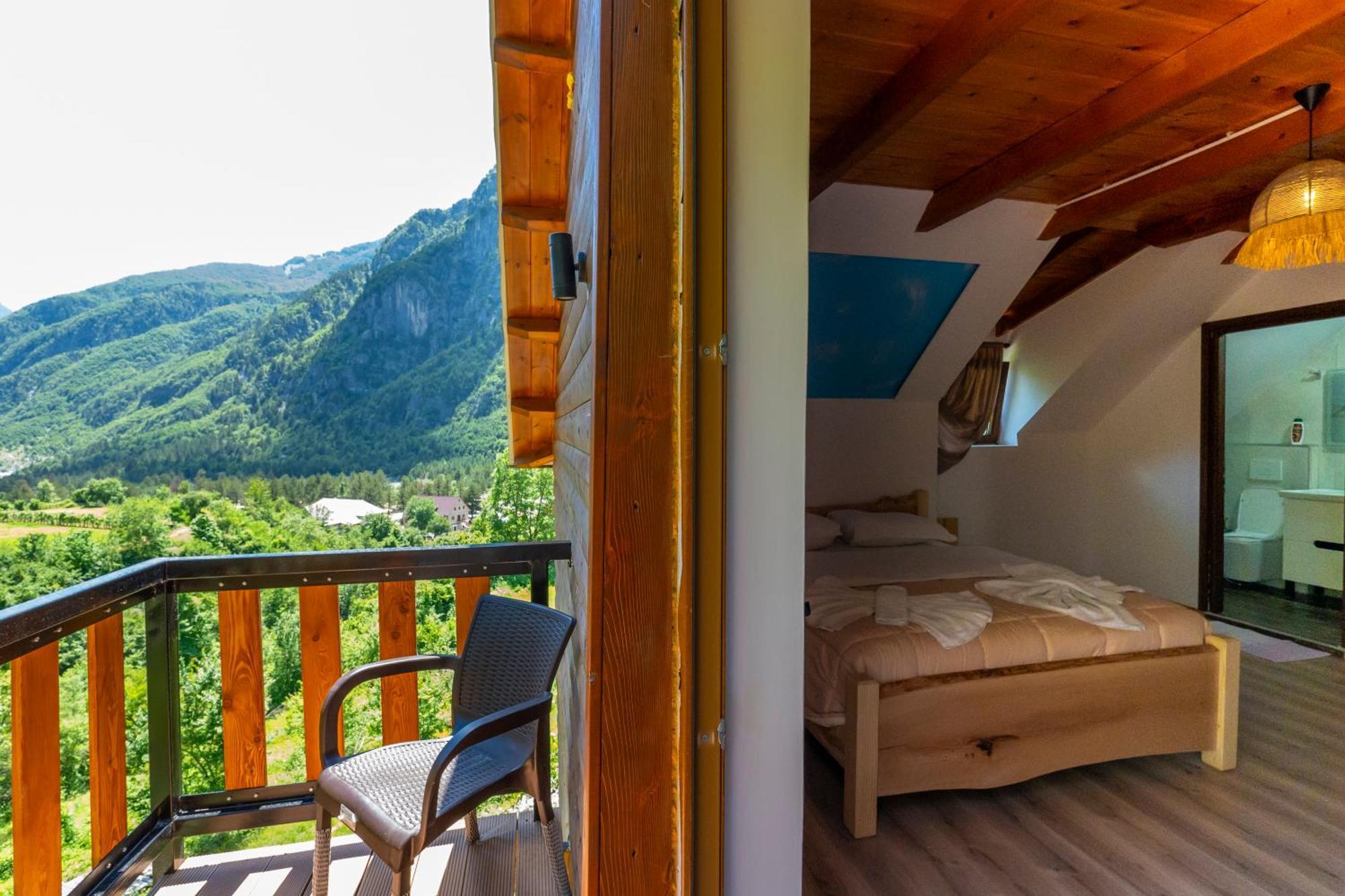 Gegest Hotel Theth Bagian luar foto